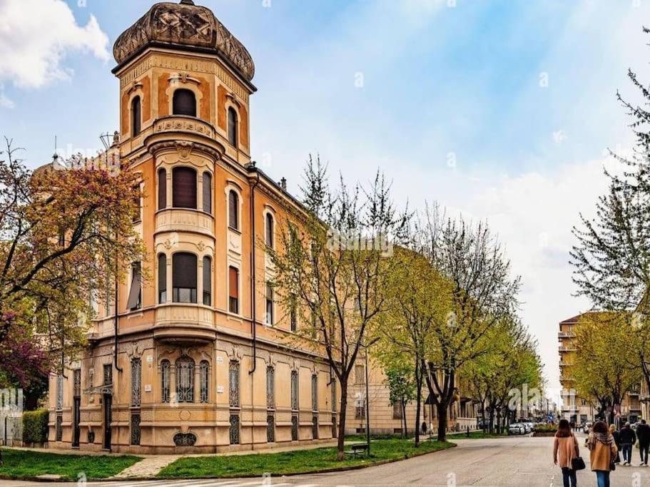 Апартаменты Porta Nuova - Alpitour Free Parking & Netflix Турин Экстерьер фото